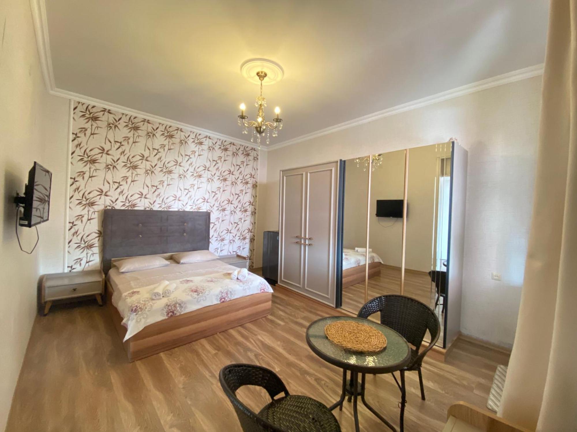Sunny Days Hotel Kobuleti Ngoại thất bức ảnh